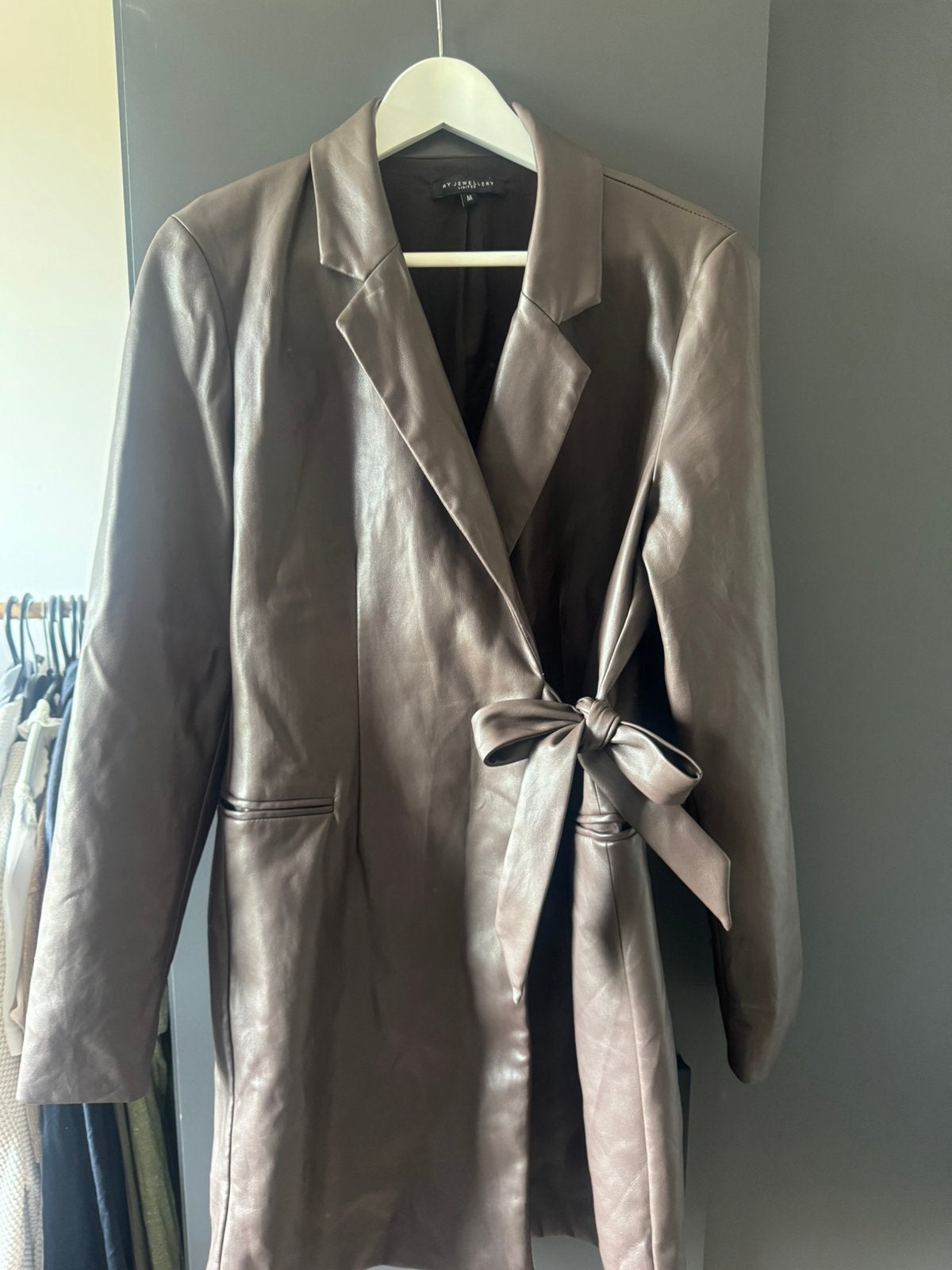 Nieuwe costes jurk - medium, Maat 38/40 (M), Bruin, Nieuw, Ophalen of Verzenden