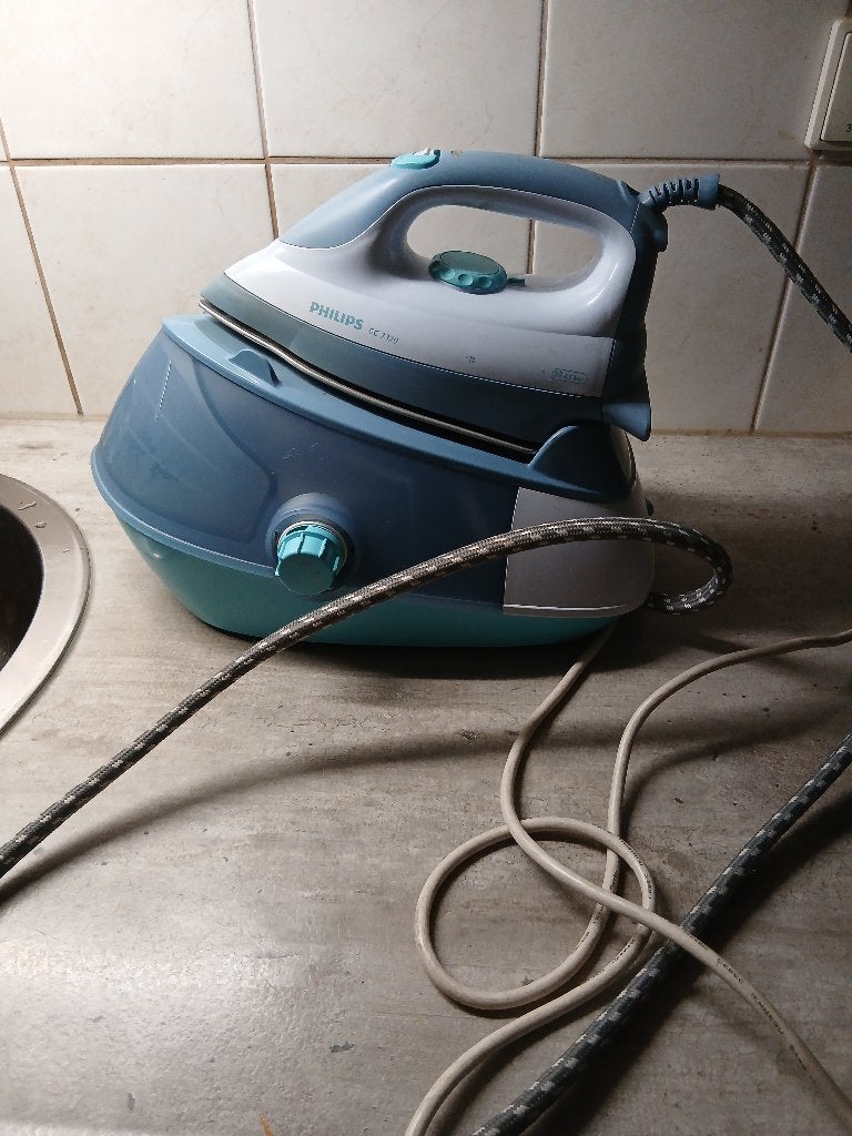 Stoomstrijkijzer, Ophalen, Zo goed als nieuw