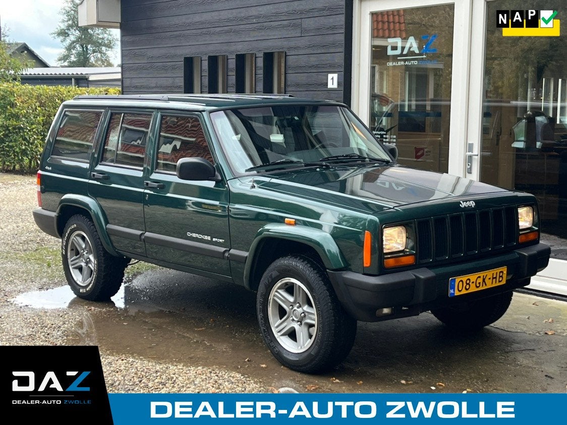 Jeep Cherokee 4.0i 60th Anniversary Aut/Airco/Leer/Cruise/Yo, Beige, Vierwielaandrijving, Stoelverwarming, 184 pk