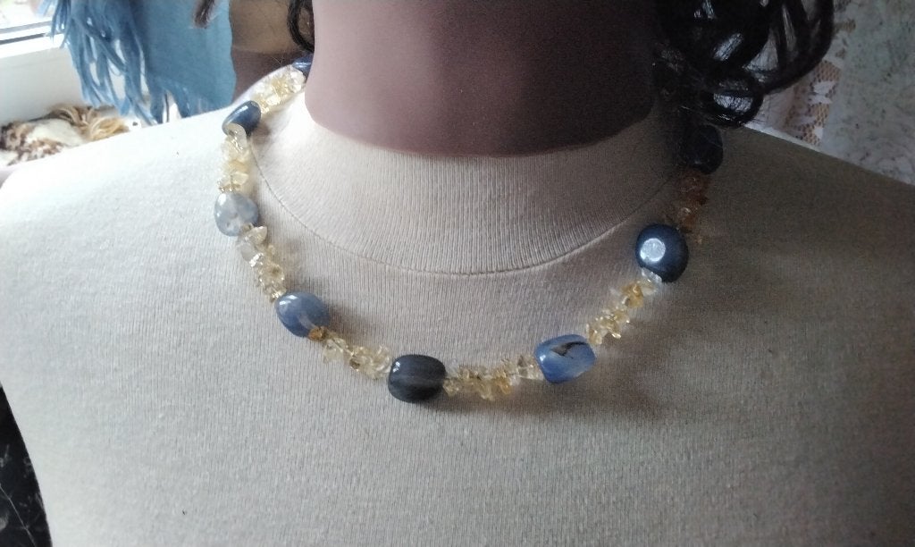 Prachtige Ketting Citrien Blauw Ruw Chalcedoon, Blauw, Nieuw, Ophalen of Verzenden, Steen of Mineraal