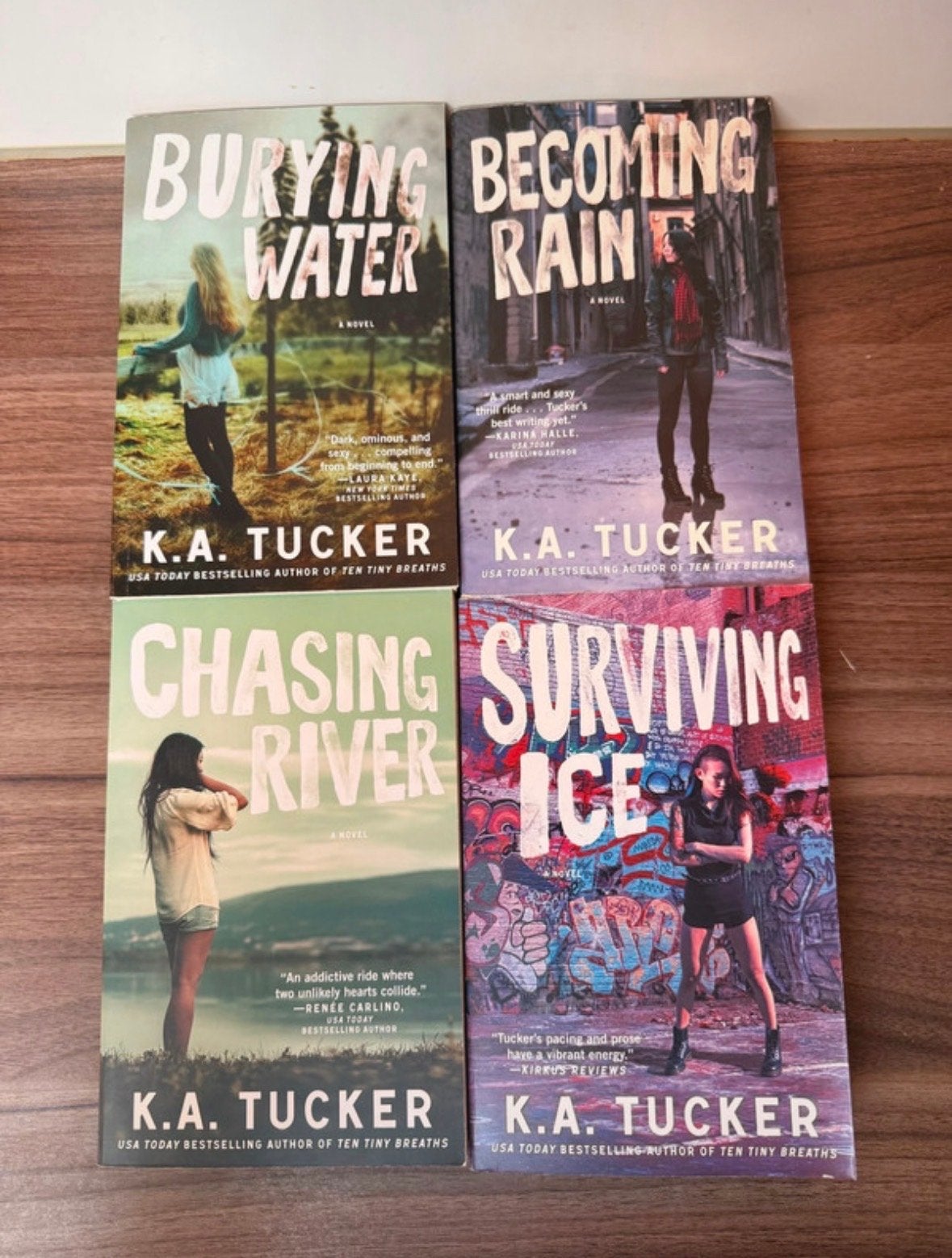 K.A. Tucker - Burying Water serie (4 boeken), Ophalen of Verzenden, Zo goed als nieuw, Amerika