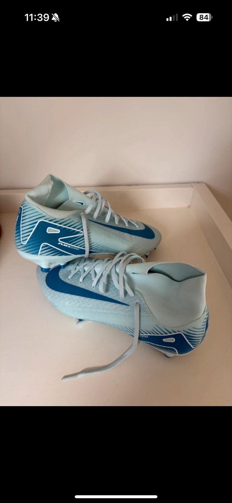 Nieuwe voetbalschoenen, Schoenen, Nieuw, Maat L, Ophalen of Verzenden