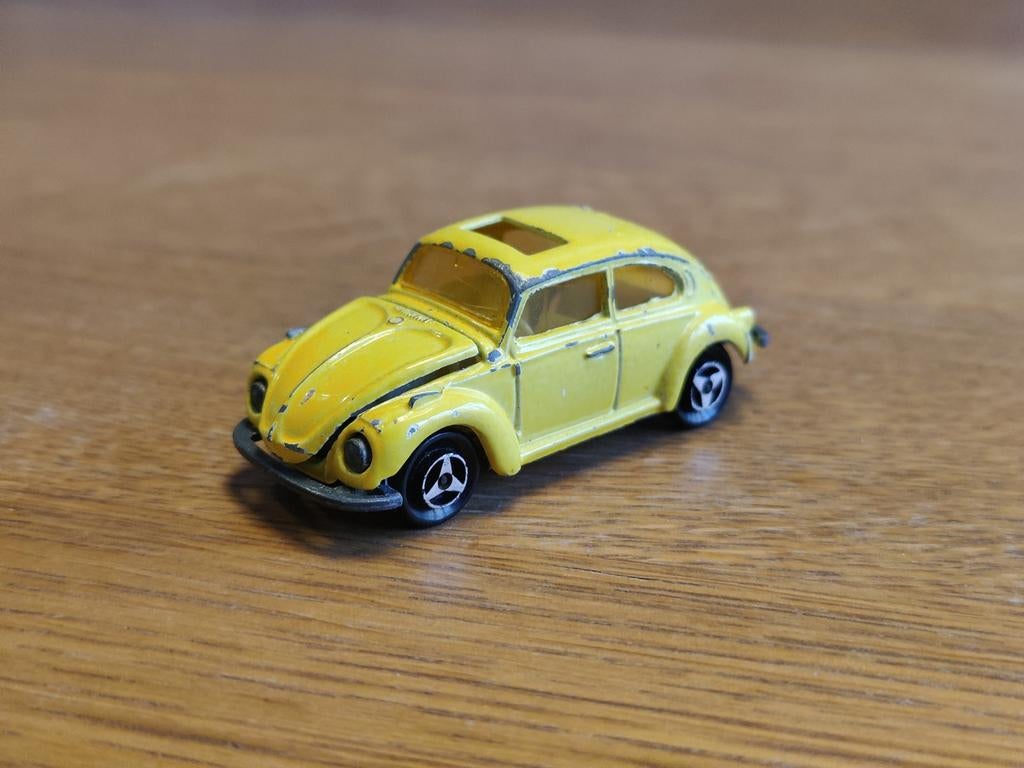 Majorette Volkswagen 1302 Kever GEEL, Ophalen of Verzenden, Zo goed als nieuw, Auto