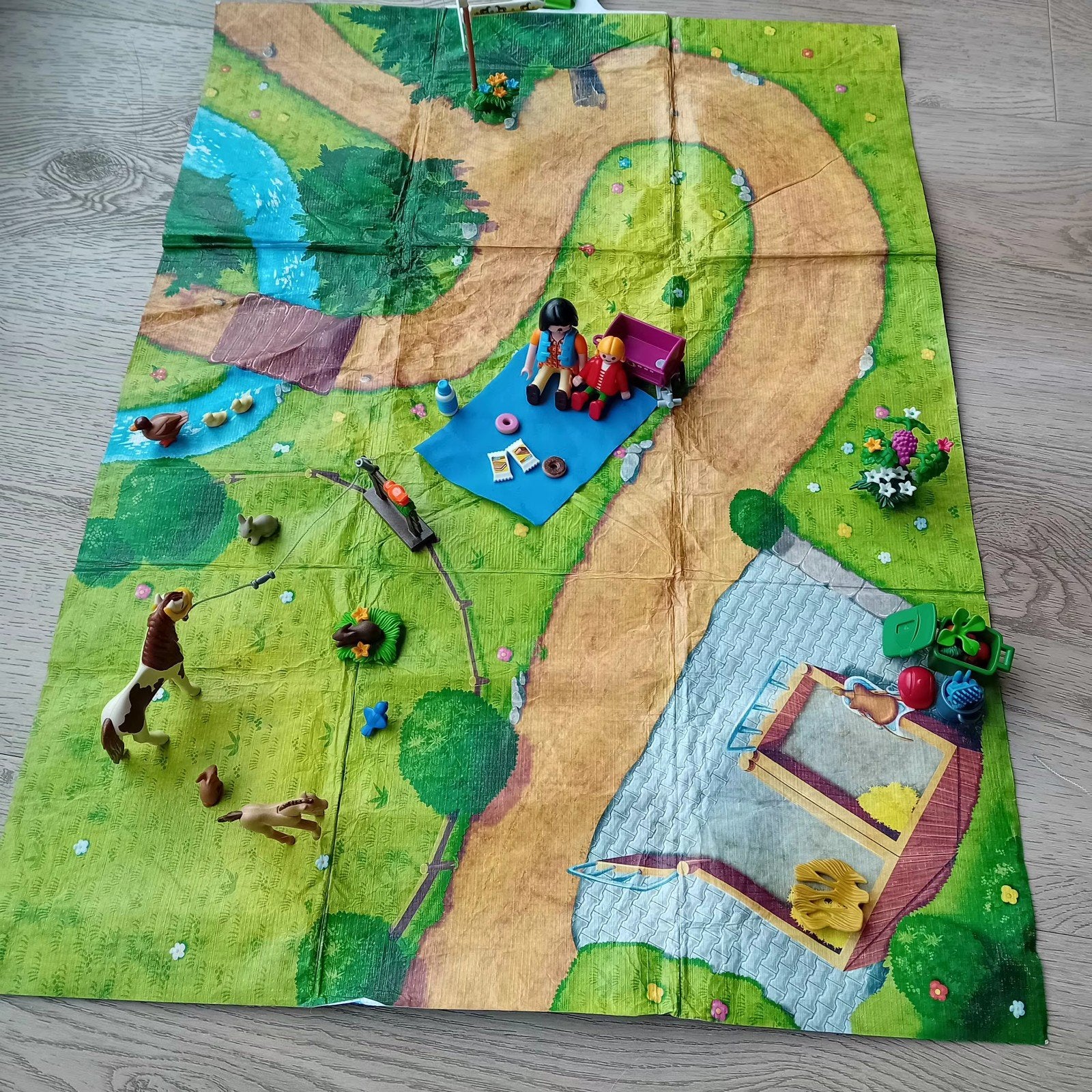 Playmobil meneem paarden set compleet - ideaal voor op vakan, Complete set, Overige typen, Ophalen of Verzenden, Zo goed als nieuw