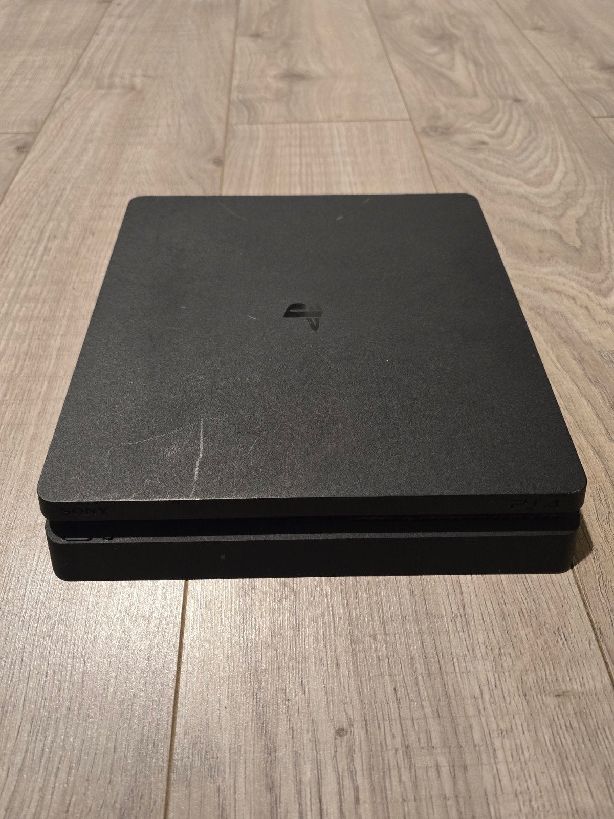 Sony PlayStation 4 Slim 500GB Zwart, Spelcomputers en Games, Ophalen, Zonder controller, Slim, 500 GB