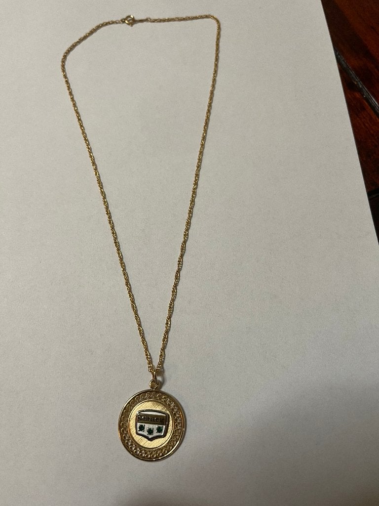 Gouden 12 kr Merck hanger met steenjes, Overige voorstellingen, Met edelsteen, Nieuw, Ophalen of Verzenden