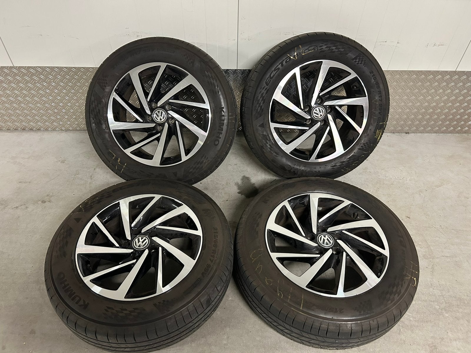VW Volkswagen Tiguan 17 inch 5x112 Woodstock 2024, Ophalen, Banden en Velgen, 17 inch, VW