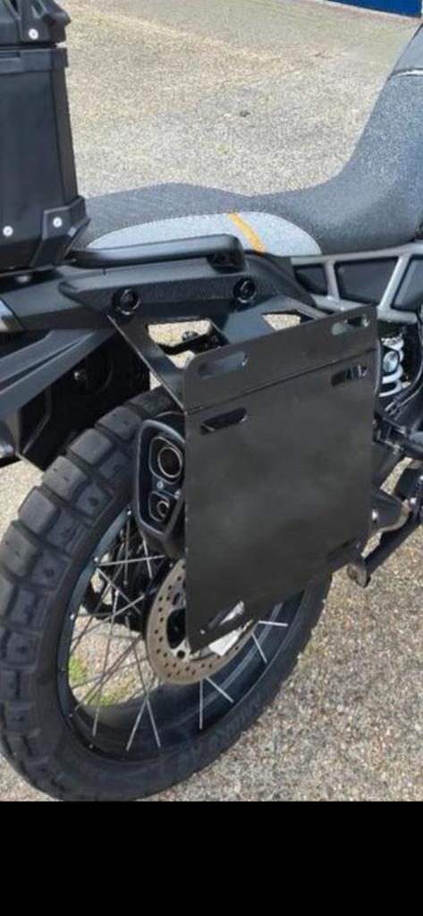 Cfmoto 450mt zadeltassen + custom steunen, Motoren, Ophalen, Zo goed als nieuw
