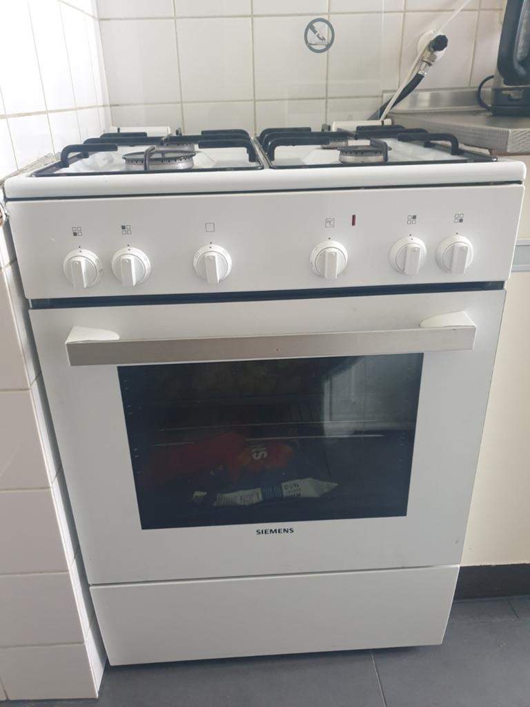 Gasfornuis, Witgoed en Apparatuur, Fornuizen, Ophalen, Gebruikt, 4 kookzones, Gas