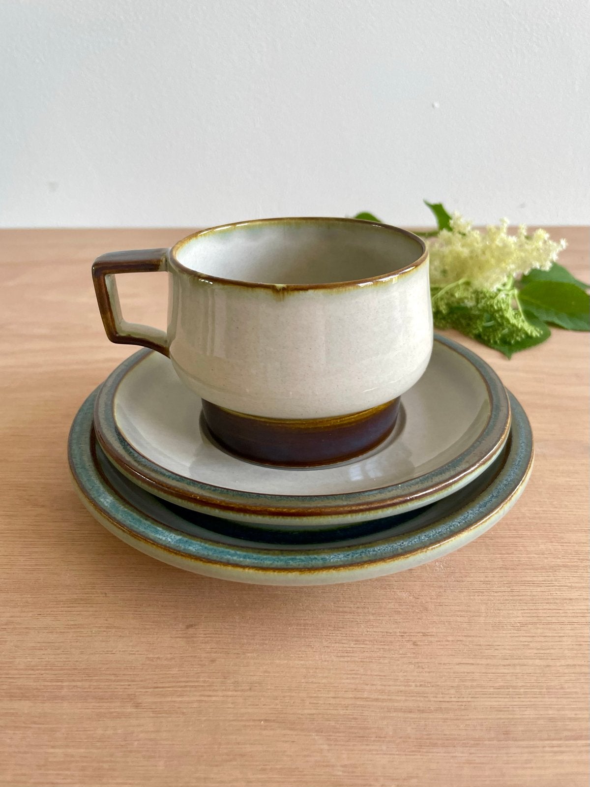 B&G Deens vintage stoneware koffie/thee mok met schotel en b, Huis en Inrichting, Keuken | Servies, Ophalen of Verzenden, Nvt