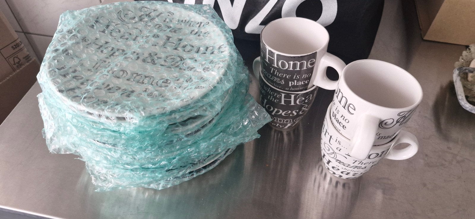 gebaksbordjes en koffiekopjes, Ophalen, Aardewerk, Overige stijlen, Bord(en)