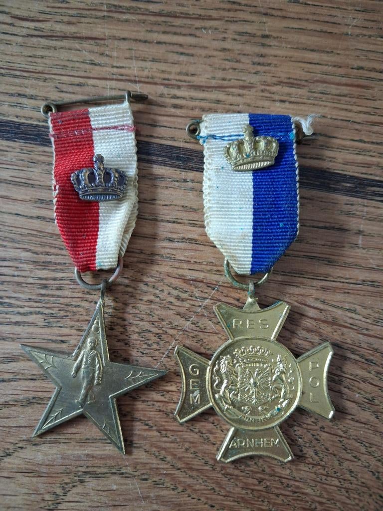 Gemeente politie Arnhem medaille, Postzegels en Munten, Penningen en Medailles, Ophalen of Verzenden, Overige materialen