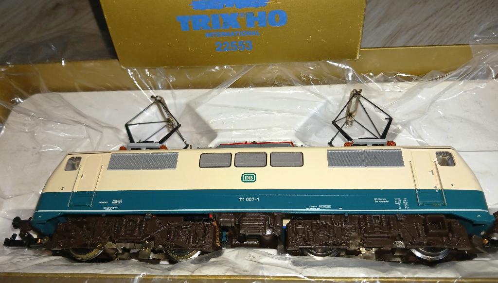 TRIX 22553 ellok DB 111 007-1 nieuw in nette ovp, Trix, Nieuw, Ophalen of Verzenden, Analoog