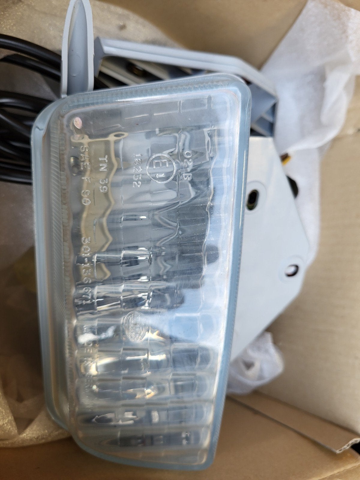 Nieuwe Hella mistlampen en stoelbekleding  VW Transporter, Auto-onderdelen, Interieur en Bekleding, Ophalen of Verzenden, Nieuw