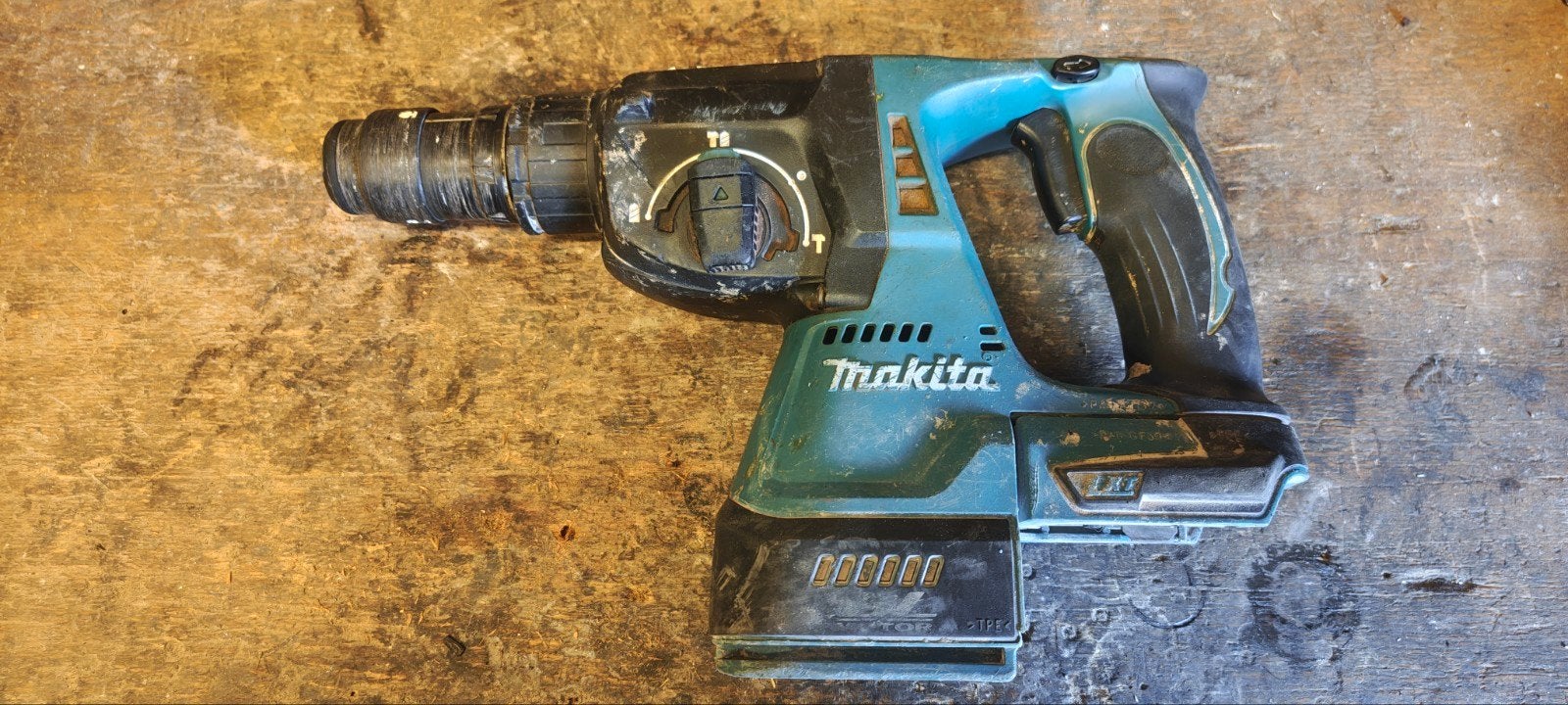 Makita dhr243 hamerboormachine, Ophalen of Verzenden, Gebruikt, Boor- en/of Breekhamer