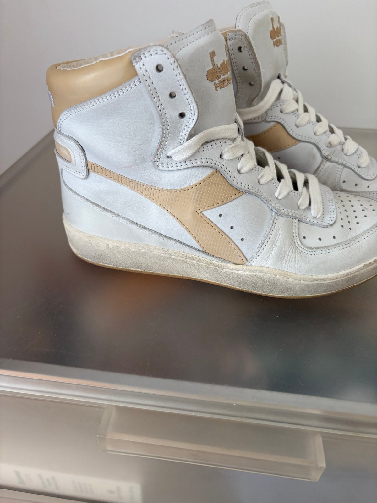 Diadora Heritage Sneakers leer - Hoog model, Ophalen, Gedragen, Wit, Sneakers of Gympen