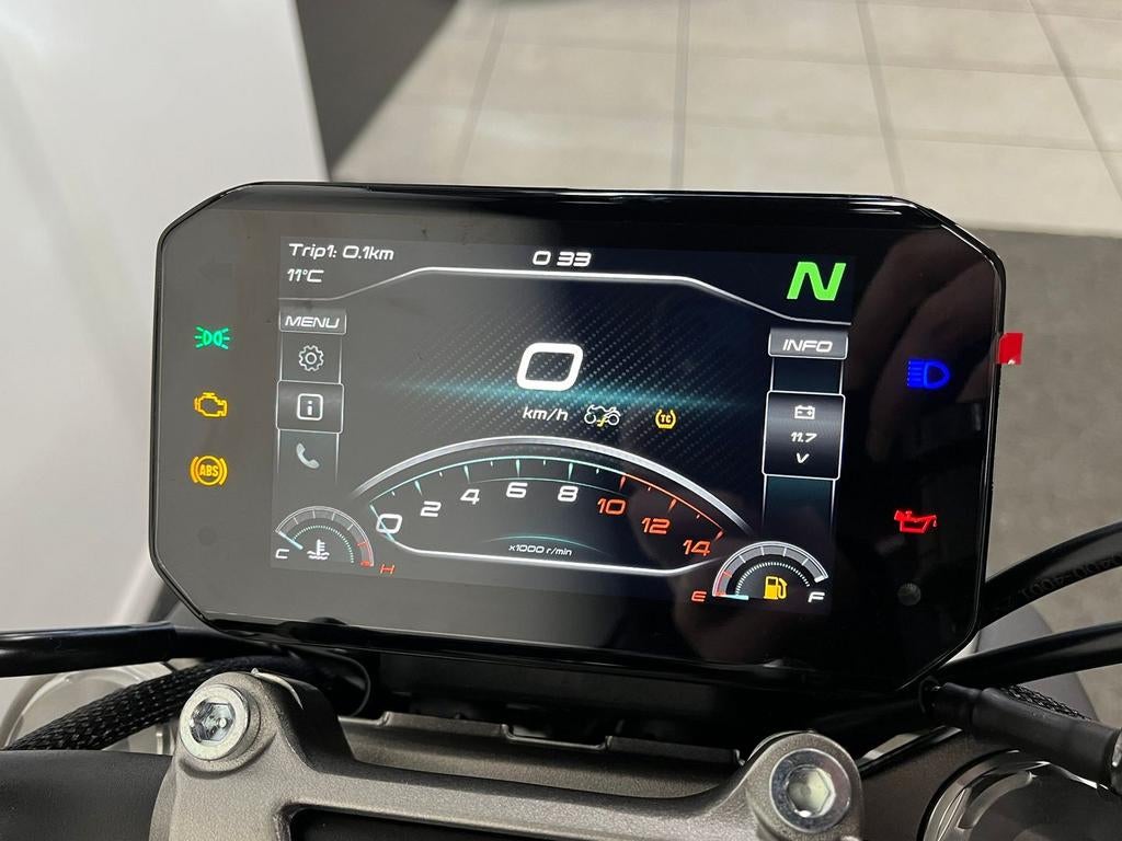 ️CFMOTO 450 NK VANDAAG RIJDEN (2026)CF MOTO️️, Motoren, Motoren | CFMOTO, 2 cilinders, Bedrijf, Onbekend, 449 cc