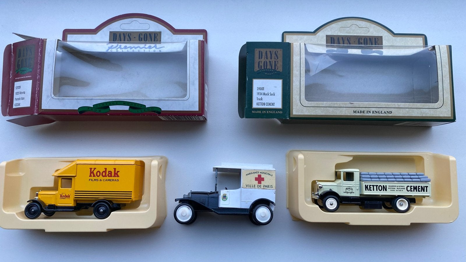 Days Gone Miniatuur Auto's - Kodak, Ketton Cement, Ophalen of Verzenden, Nieuw