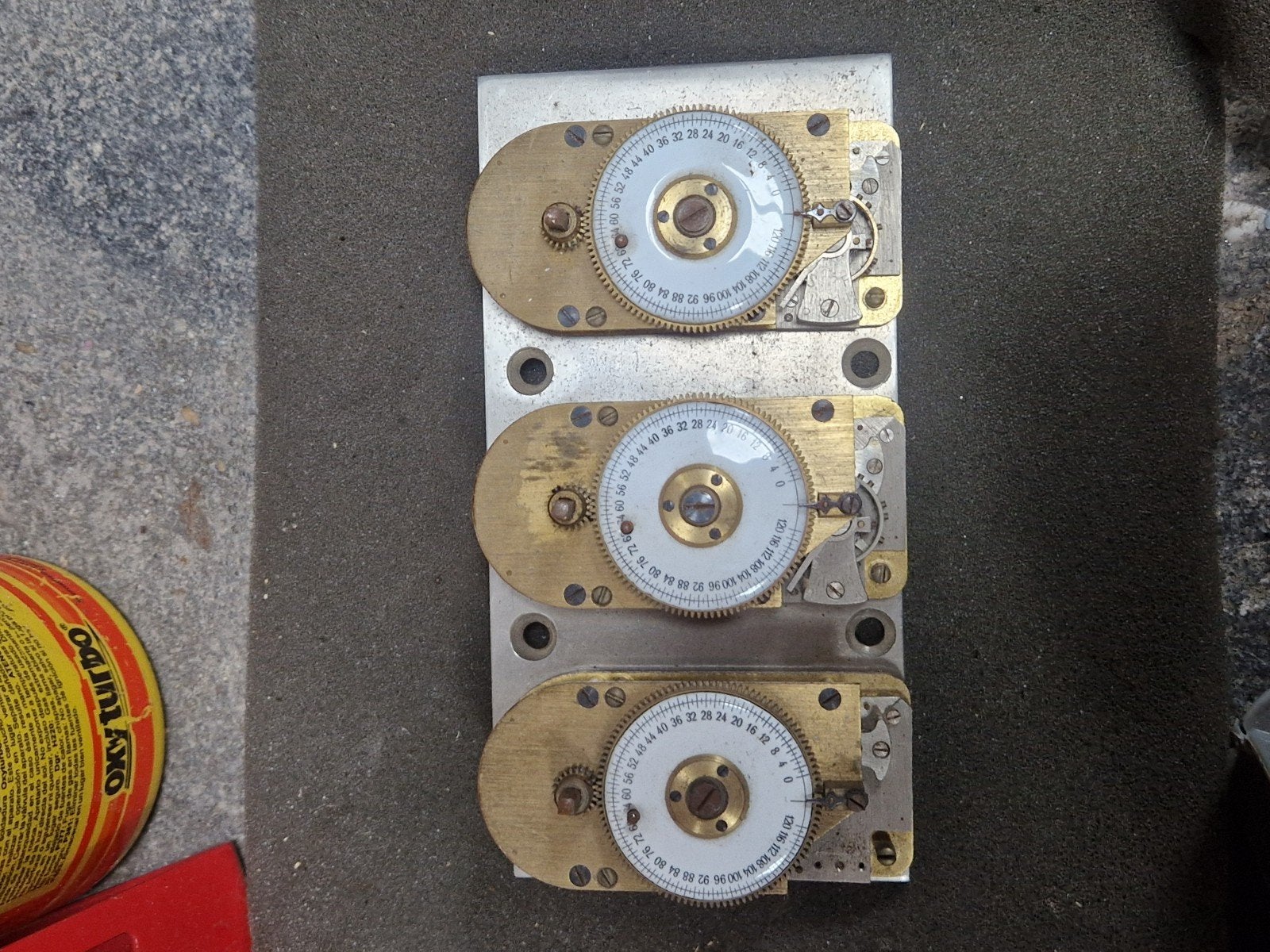 Vintage bankkluis tijdslot (triple movement)verzamel item, Doe-het-zelf en Verbouw, Elektra en Kabels, Ophalen of Verzenden, Gebruikt