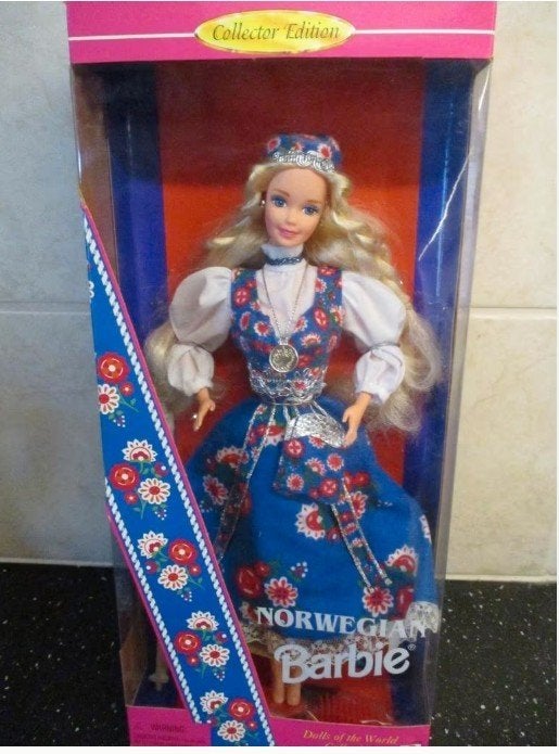 1995 BARBIE DOLLS of the WORLD NORWEGIAN Nieuw in doos, Verzenden, Nieuw, Fashion Doll