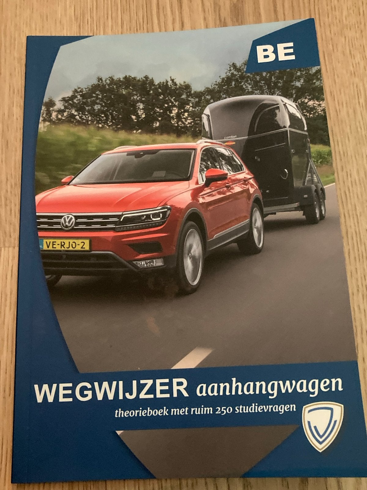 BE - Wegwijzer Aanhangwagen / Caravan Theorieboek, Ophalen of Verzenden, Beta, Nieuw, Overige niveaus