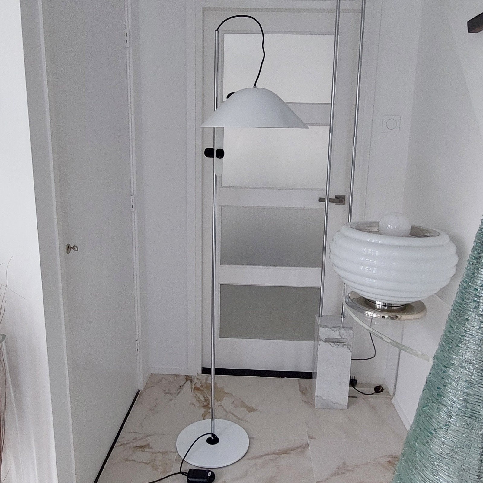 Zeldzame Italiaanse design vloerlamp – Arrelam – jaren 70, Huis en Inrichting, Lampen | Vloerlampen, Ophalen, E27 (groot), Zo goed als nieuw