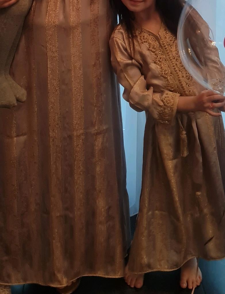 Moeder en dochter kaftan set - Elegant en feestelijk, Onbekend, Ophalen of Verzenden, Gedragen