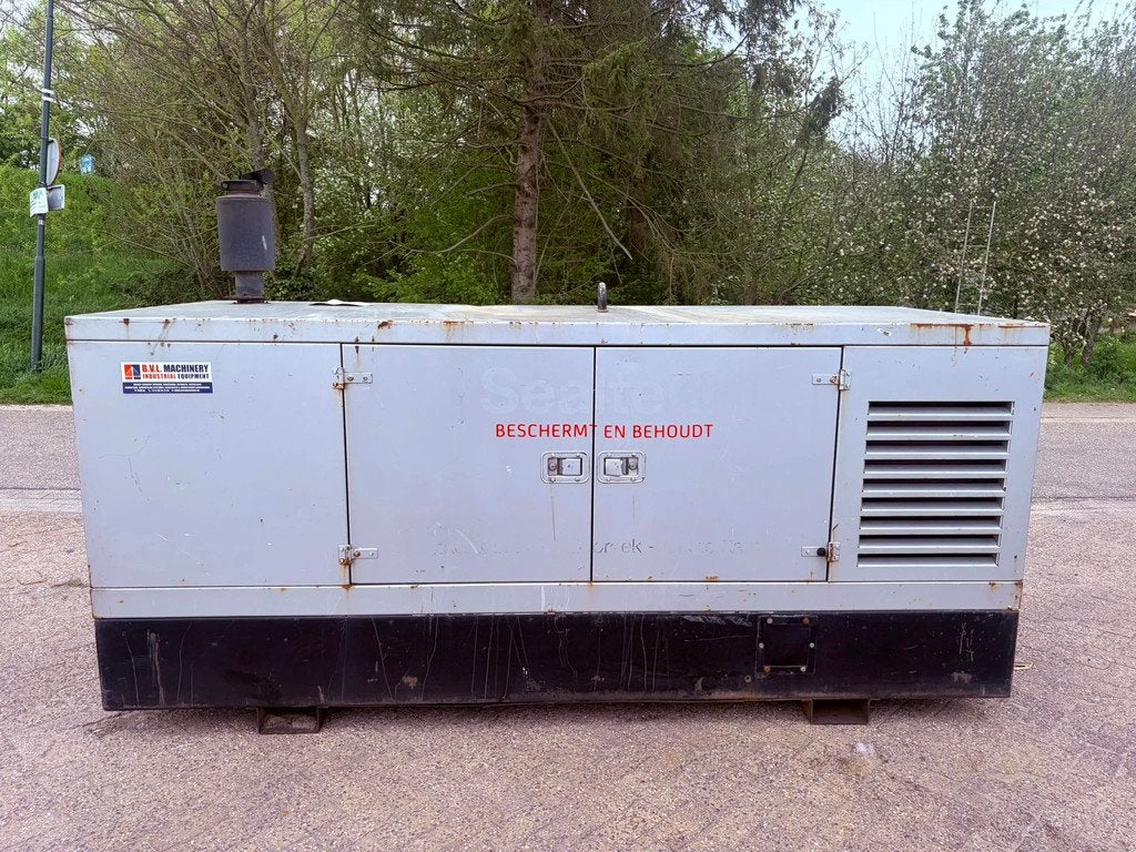 Iveco Iveco 8061 100 kVA Mecc Alte aggregaat generatorset