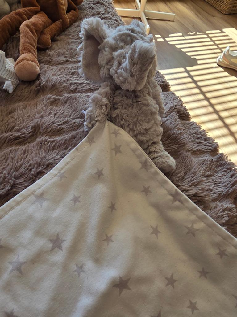 Primark knuffeldoekje Olifant ZGAN, Ophalen of Verzenden, Zo goed als nieuw, Olifant