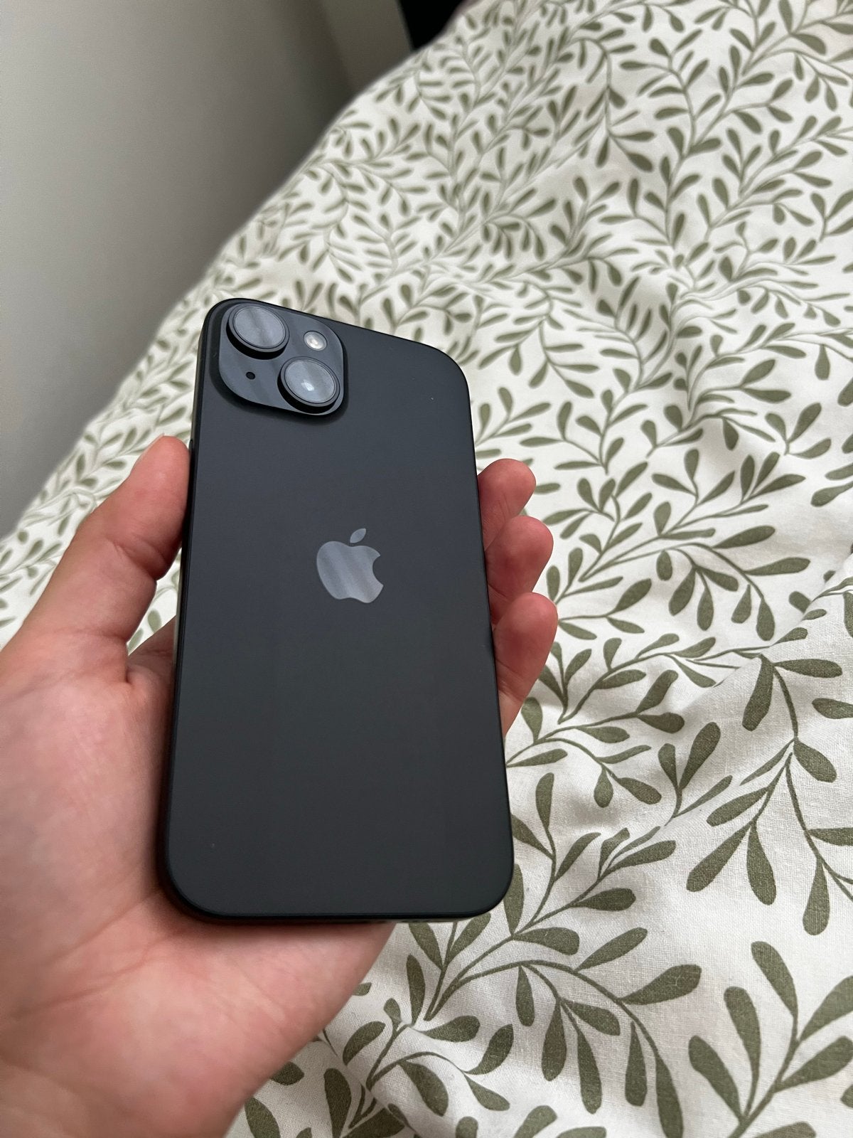 Nieuwe iPhone 15, 128 GB, 95% batterij, Telecommunicatie, Mobiele telefoons | Apple iPhone, 128 GB, IPhone 15, Zwart, Ophalen of Verzenden