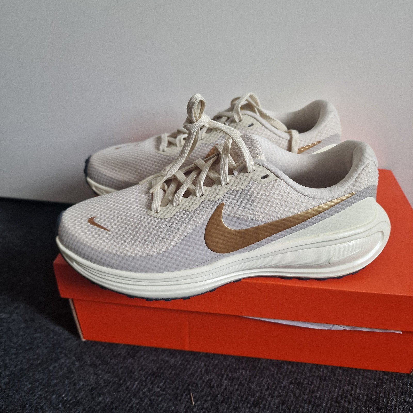 Nike Revolution 8 hardloopschoenen dames maat 40, Overige kleuren, Nike, Nieuw, Ophalen of Verzenden