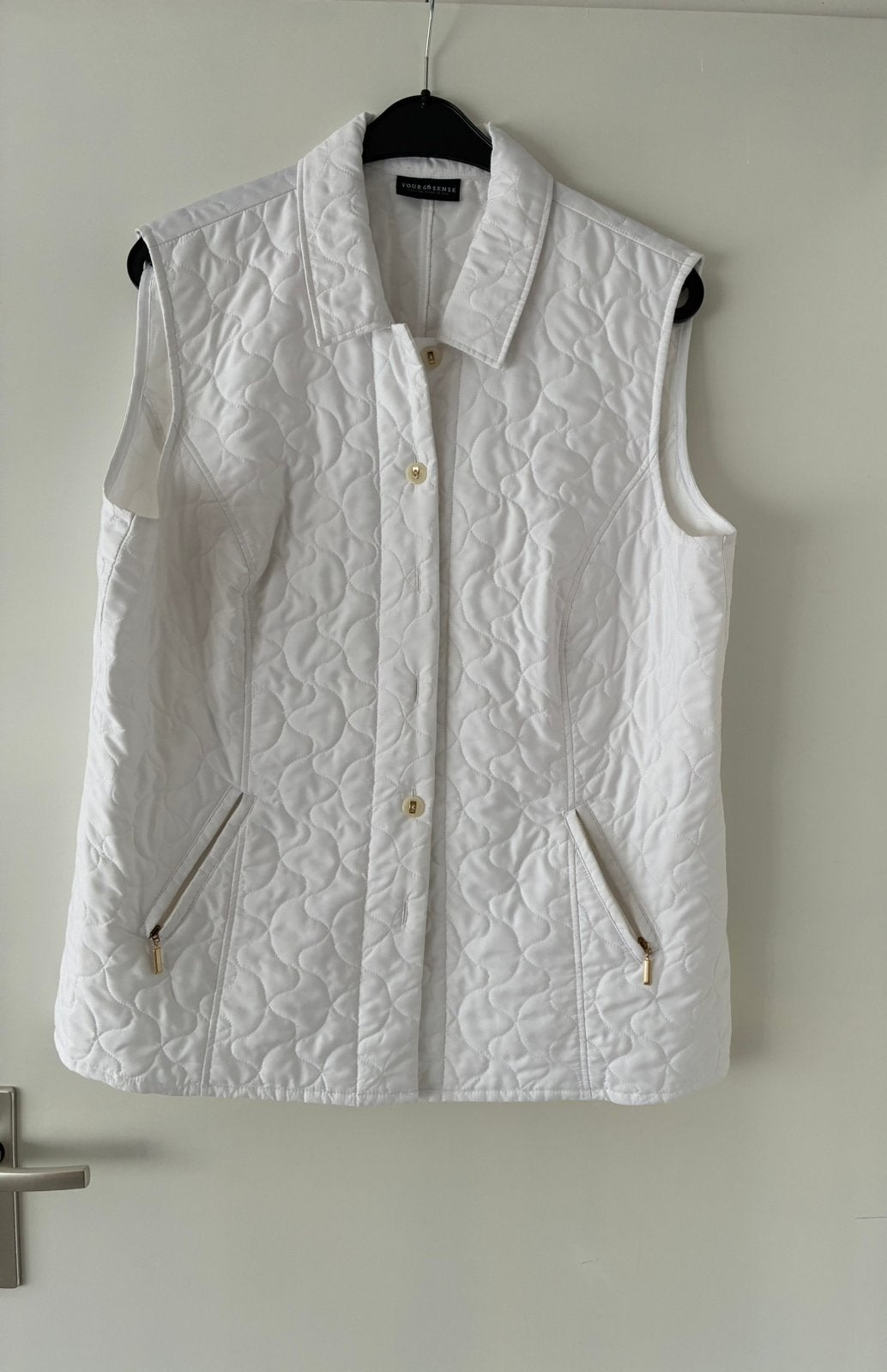 Keurige Bodywarmer maat 48 met zijzakken, Kleding | Dames, Bodywarmers, Ophalen of Verzenden, Zo goed als nieuw, Maat 46/48 (XL) of groter