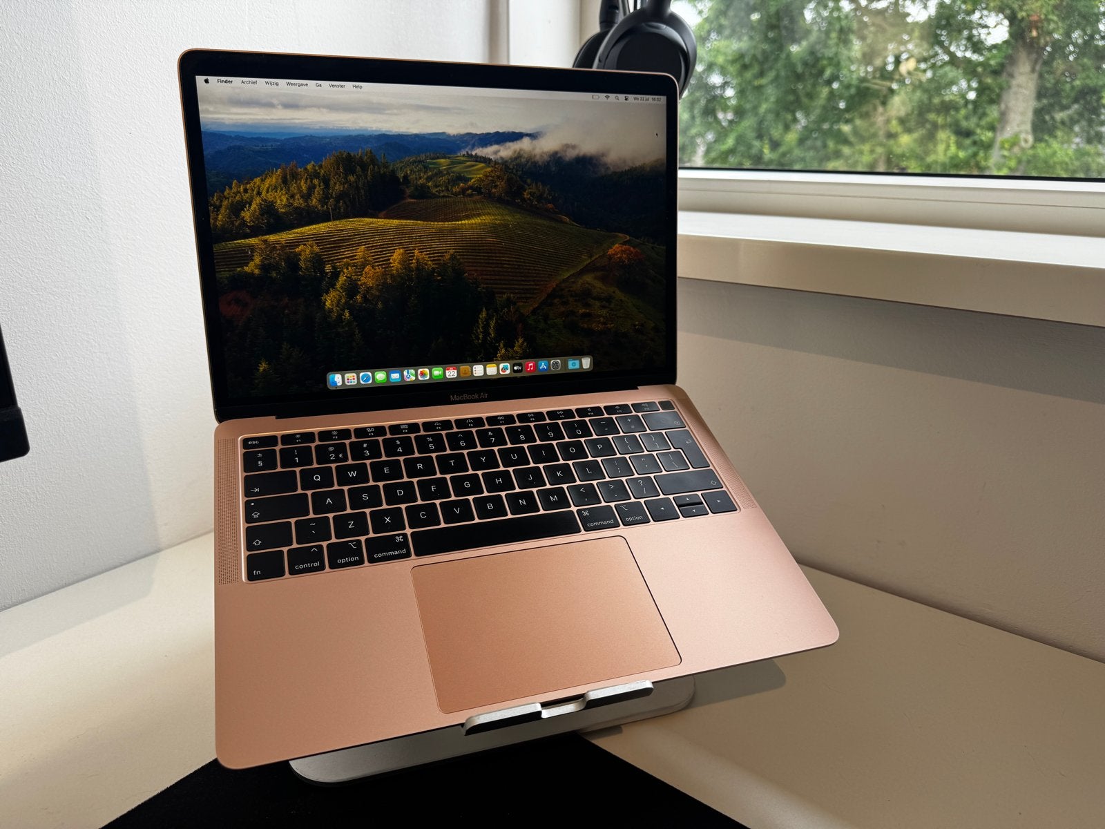 Apple MacBook Air 2019 A1932 - Rose Gold (nieuwstaat), Ophalen, Gebruikt, Qwerty, 8 GB