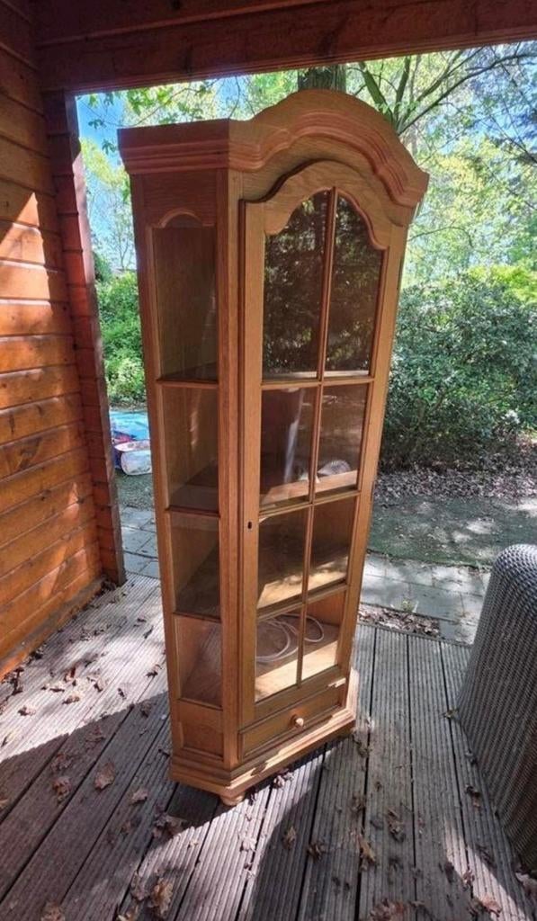 Gratis af te halen kast met verlichting - 186x56x57cm, Ophalen, Gebruikt, Met deur(en), Glas