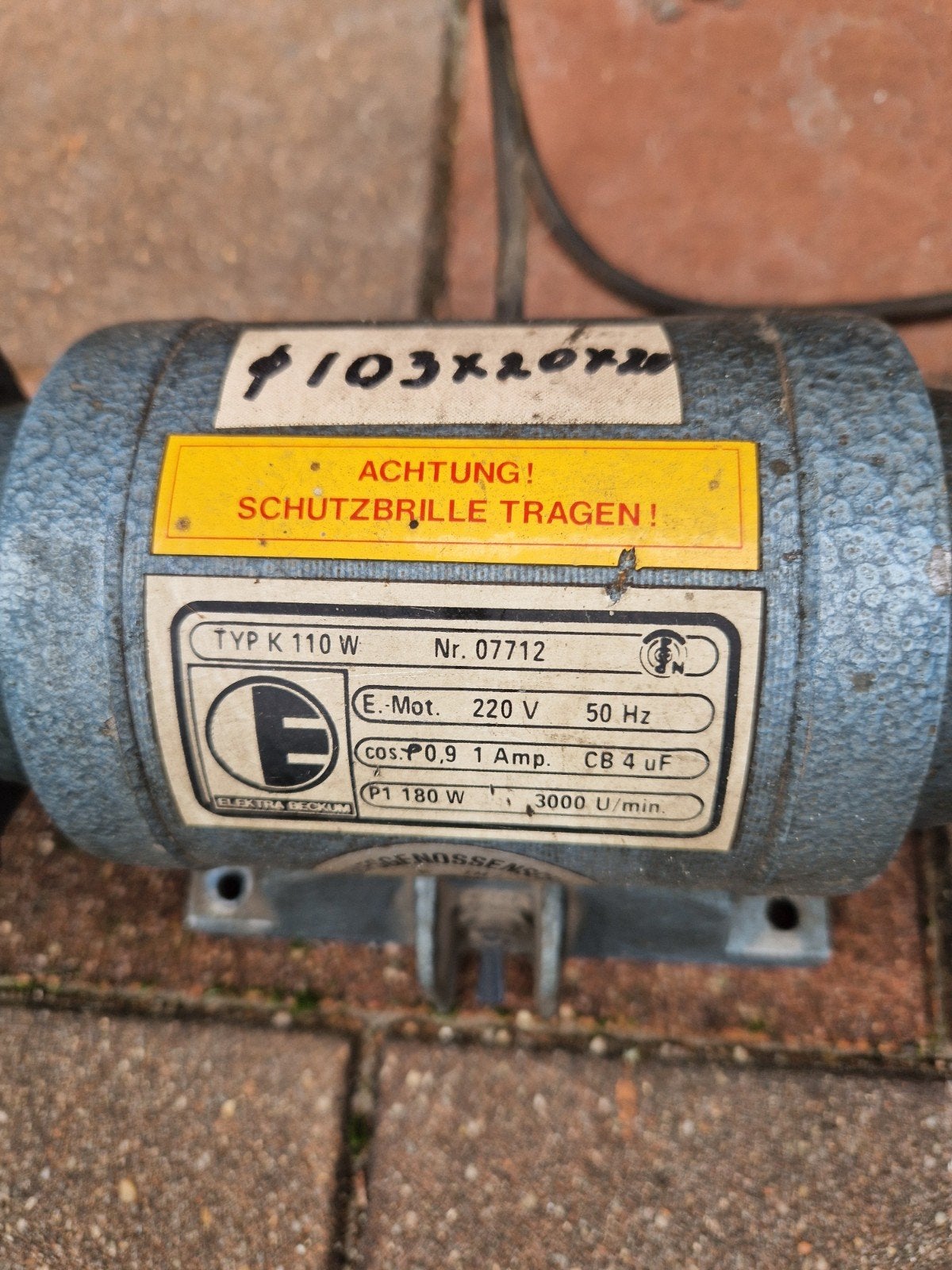 Bankslijpmachine Electra Beckum, Ophalen, Minder dan 700 watt, Werkbankslijpmachine