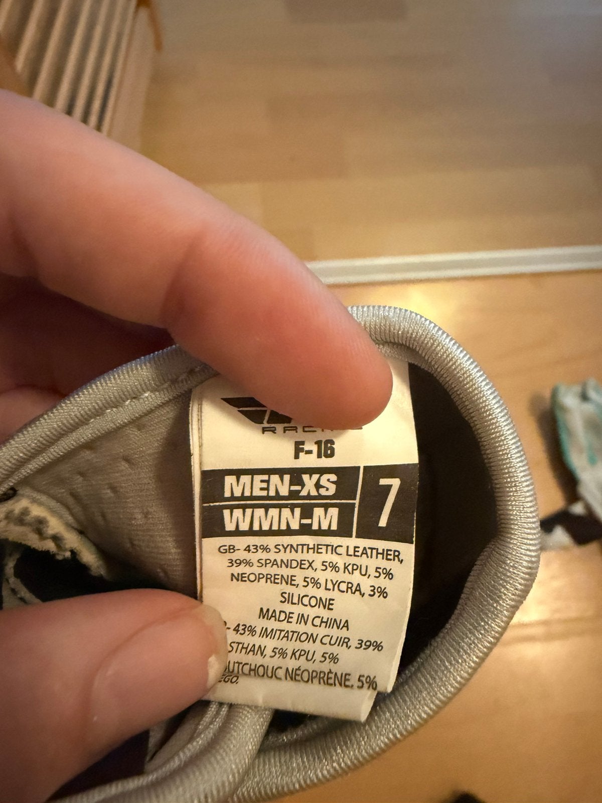 Bmx handschoenen fly wit, Ophalen, Zo goed als nieuw, Minder dan 95 cm
