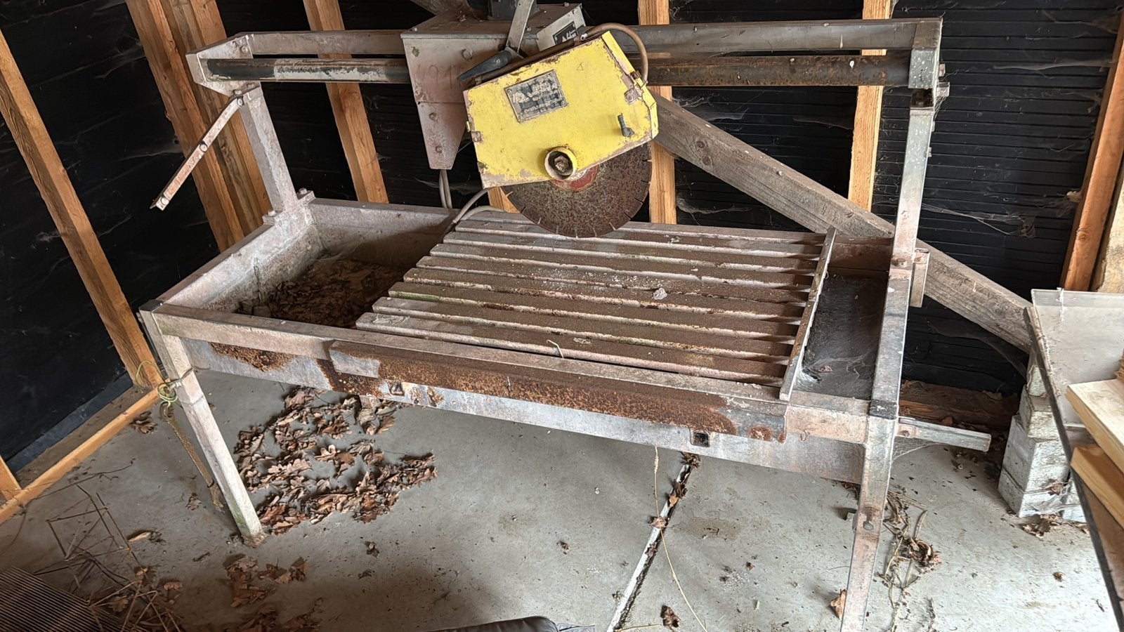Zaagtafel steenzaag