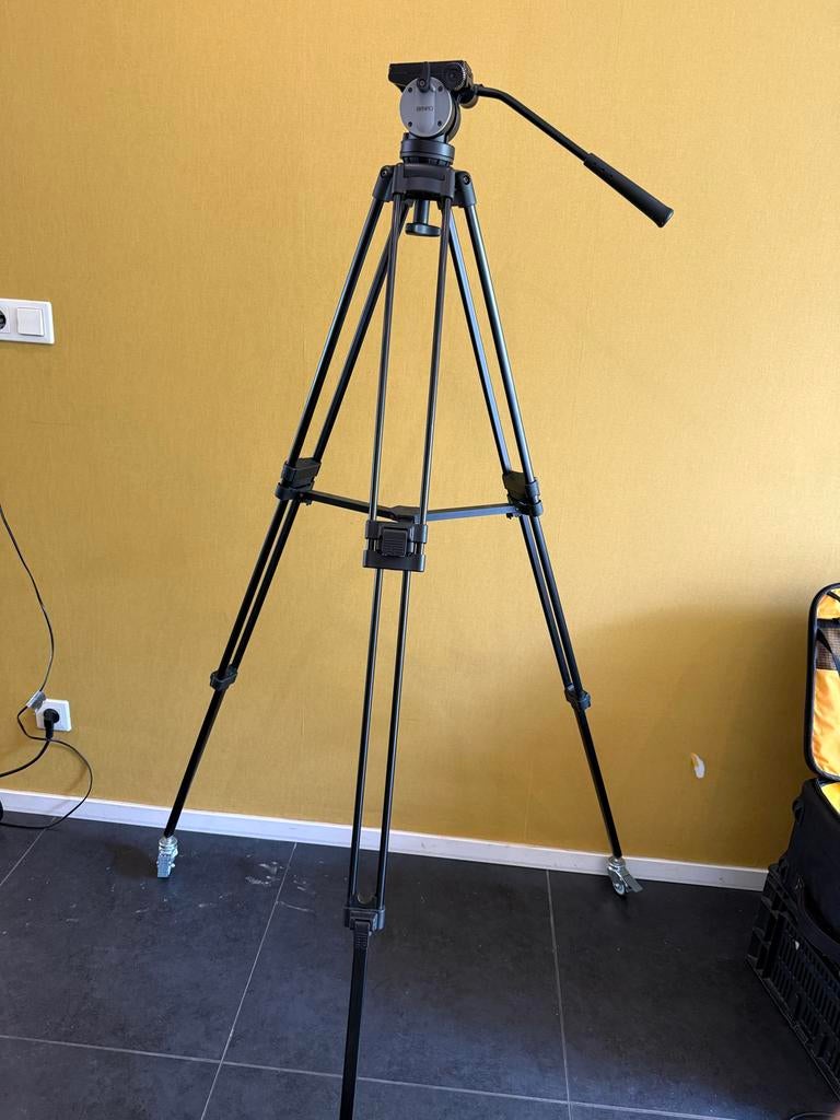 Benro KH25RM Videostatief met Fluid Head en Wielen, Ophalen of Verzenden, Zo goed als nieuw