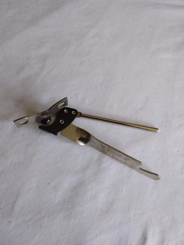 Vintage Blikopener Probus made in England flesopener izgst, Antiek en Kunst, Ophalen of Verzenden