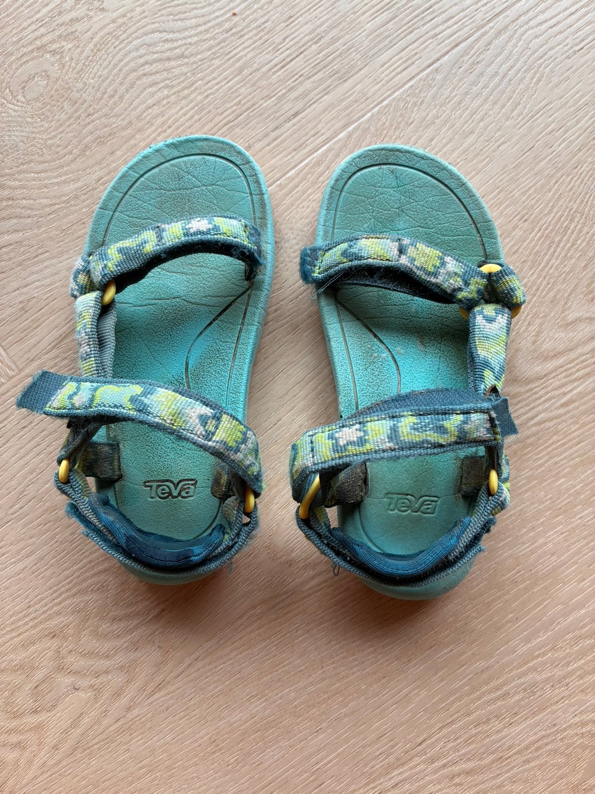 Teva maat 27, Ophalen of Verzenden, Gebruikt, Jongen of Meisje, Overige typen