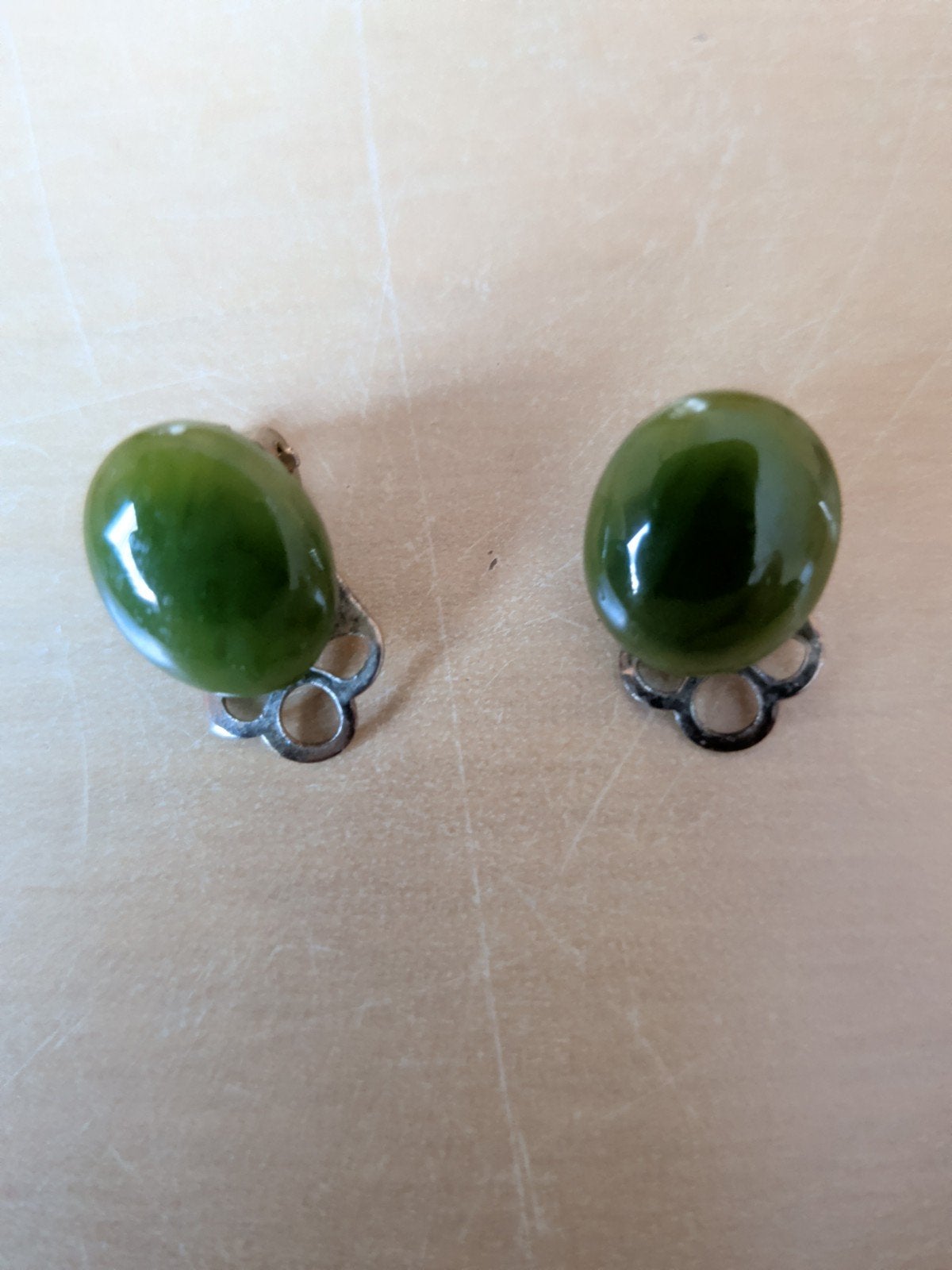 Vintage Groene Jade Clip Oorbellen, Sieraden, Tassen en Uiterlijk, Oorbellen, Overige materialen, Gebruikt, Ophalen of Verzenden