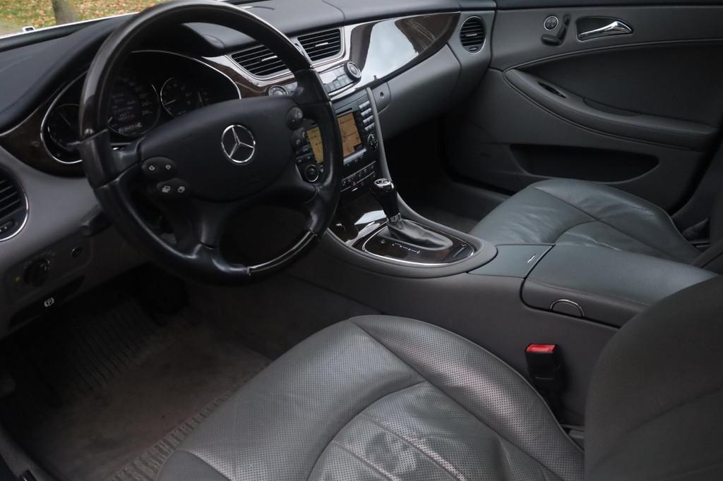 Mercedes-Benz CLS-klasse 350 Aut. | AMG-Pakket | Panorama |, Automaat, Achterwielaandrijving, Gebruikt, Grijs