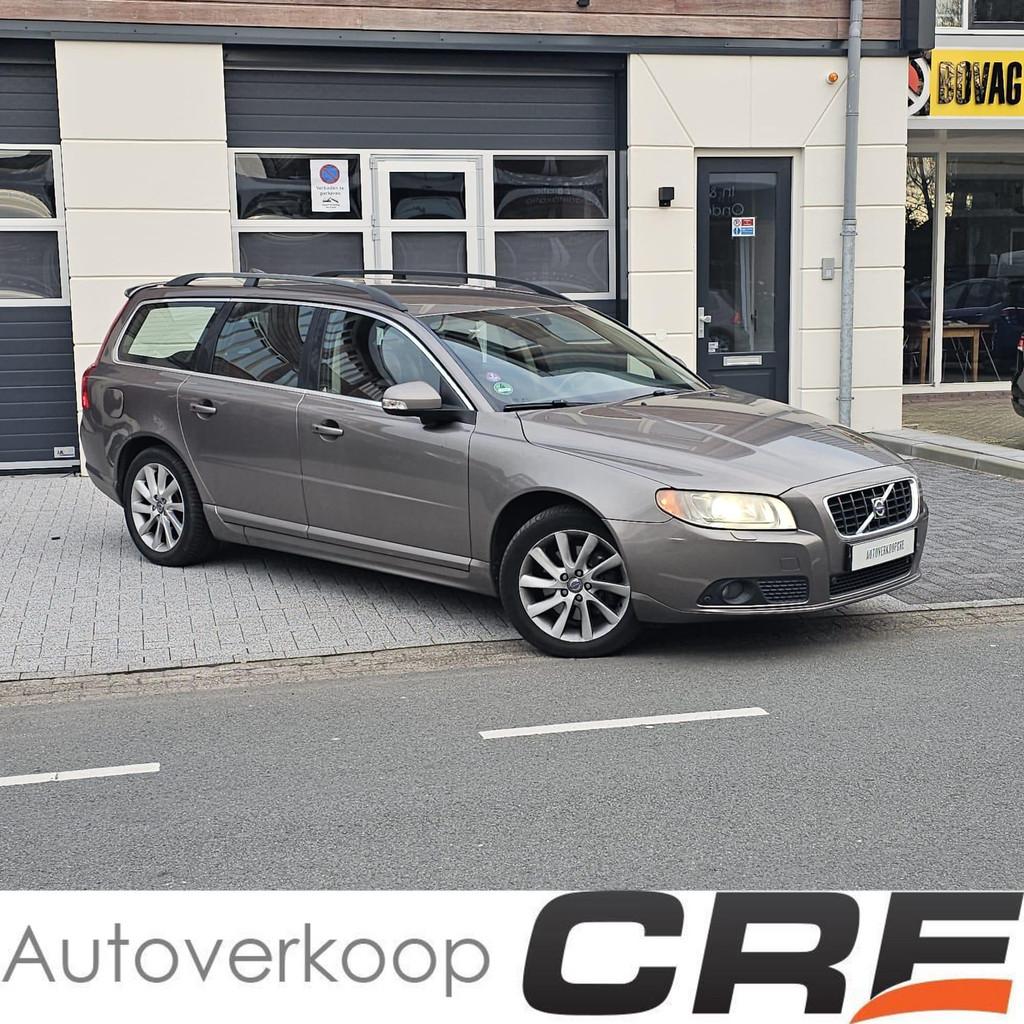 Volvo V70 3.2 AWD Summum, Auto's, Volvo, Automaat, Gebruikt, 1670 kg, Bruin