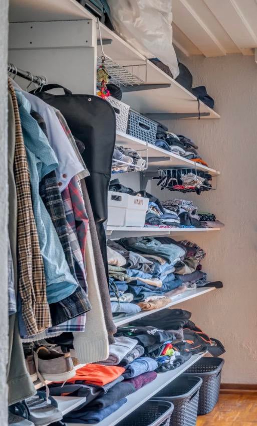 Kledingrekken / inloopkast planken set in goede staat, Ophalen of Verzenden, Zo goed als nieuw, 25 tot 50 cm