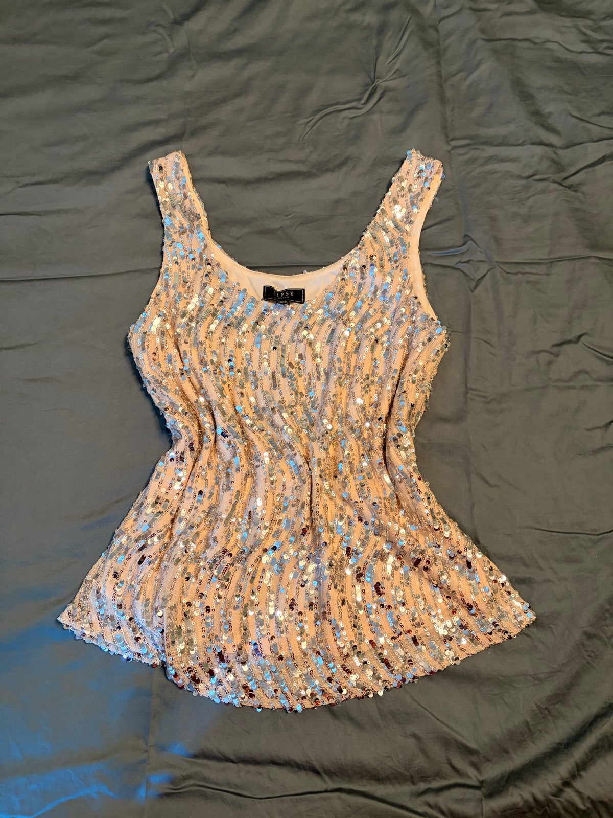 Lipsy London mouwloze top met pailletten, maat 42, Beige, Maat 42/44 (L), Ophalen of Verzenden, Zo goed als nieuw