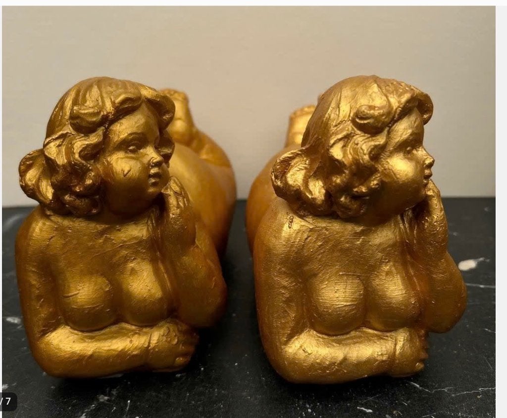 2 x betonnen zware “dikke” dame in goudkleur, pr. per stuk, Antiek en Kunst, Ophalen of Verzenden