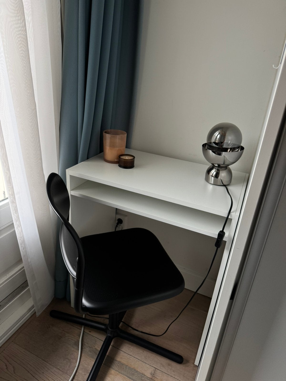 Bureau en stoel, Ophalen, Zo goed als nieuw, 70 tot 120 cm