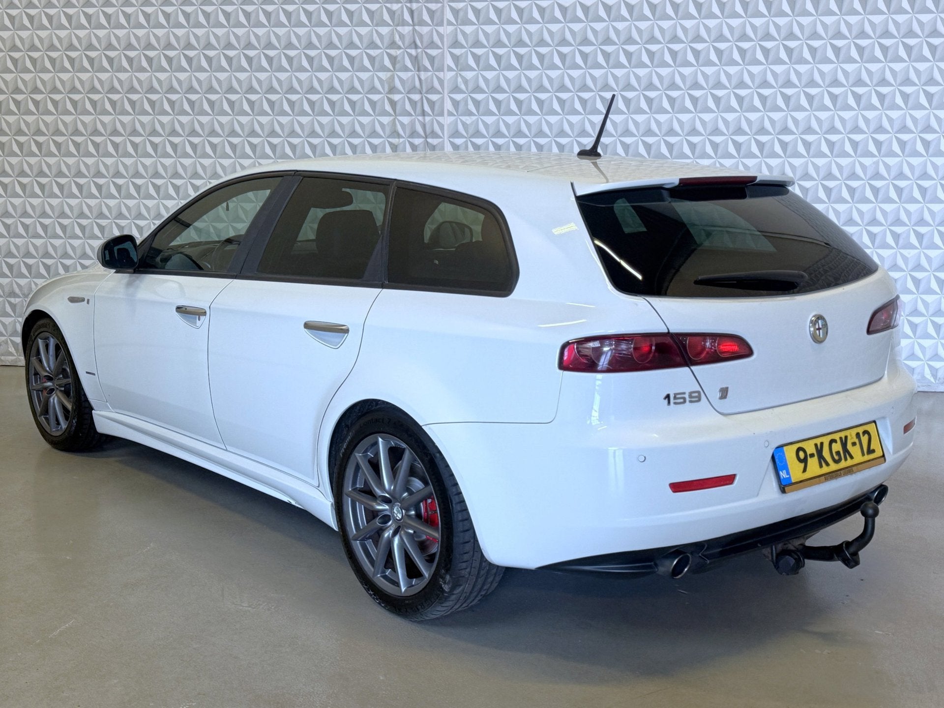 Alfa Romeo 159 Sportwagon 1.7 T Distintive EXPORT PRIJS EX B, Euro 5, Gebruikt, Zwart, 4 cilinders