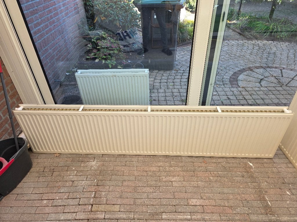 Radiator 220x50, Ophalen, 30 tot 80 cm, Gebruikt, Radiator