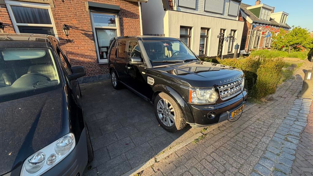 Land Rover Discovery 3.0 TD V6 2010 “LET OP: TIK IN MOTOR!!”, Auto's, Automaat, Euro 5, Zwart, 2993 cc